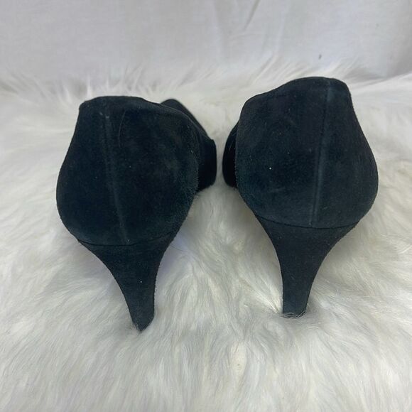 Stuart Weitzman Bandexsvelt  Black Suede Elastic Inset Heels Sz 9 - Picture 3 of 7